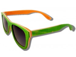 Polarized Wooden Sunglasses - Green Chameleon
